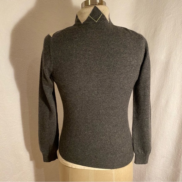 Pure 2 ply cashmere XS cashmere zip front sweater. Grey, oatmeal - Picture 7 of 8